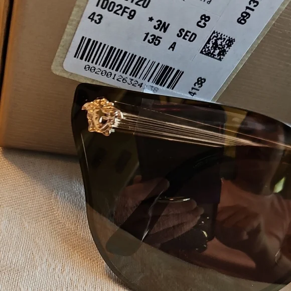 Versace Brown Sunglasses with White Case And Box - Picture 10 of 11